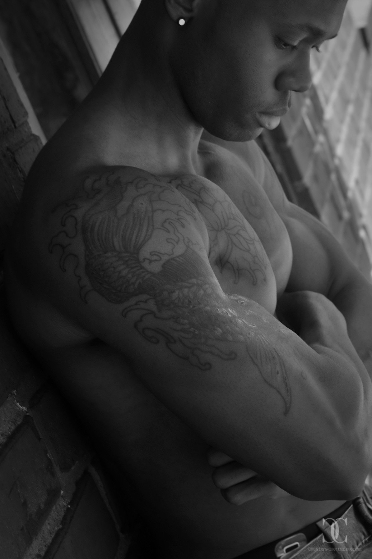 Columbus Ohio luxury boudoir photography for women, in-home concierge boudoir session by Country & Couture Boudoir, elegant intimate portrait